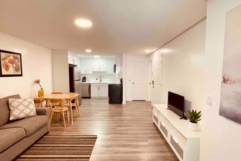 Unit #201 Cozy Mountain View 1Br In Dt Lejlighed Canmore Eksteriør billede